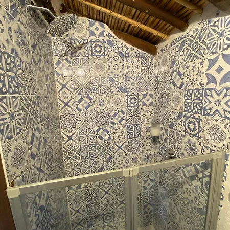 Sa Domu De Don Ninnu 3* Gesturi