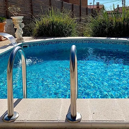 Sa Domu De Don Ninnu Bed & Breakfast 3*